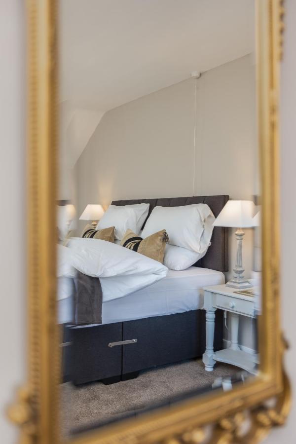 Luxury Farmhouse With Stunning Views And Hot Tub Ebberston Bagian luar foto