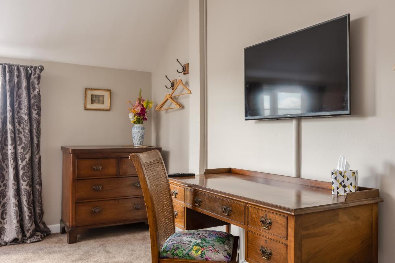 Luxury Farmhouse With Stunning Views And Hot Tub Ebberston Bagian luar foto
