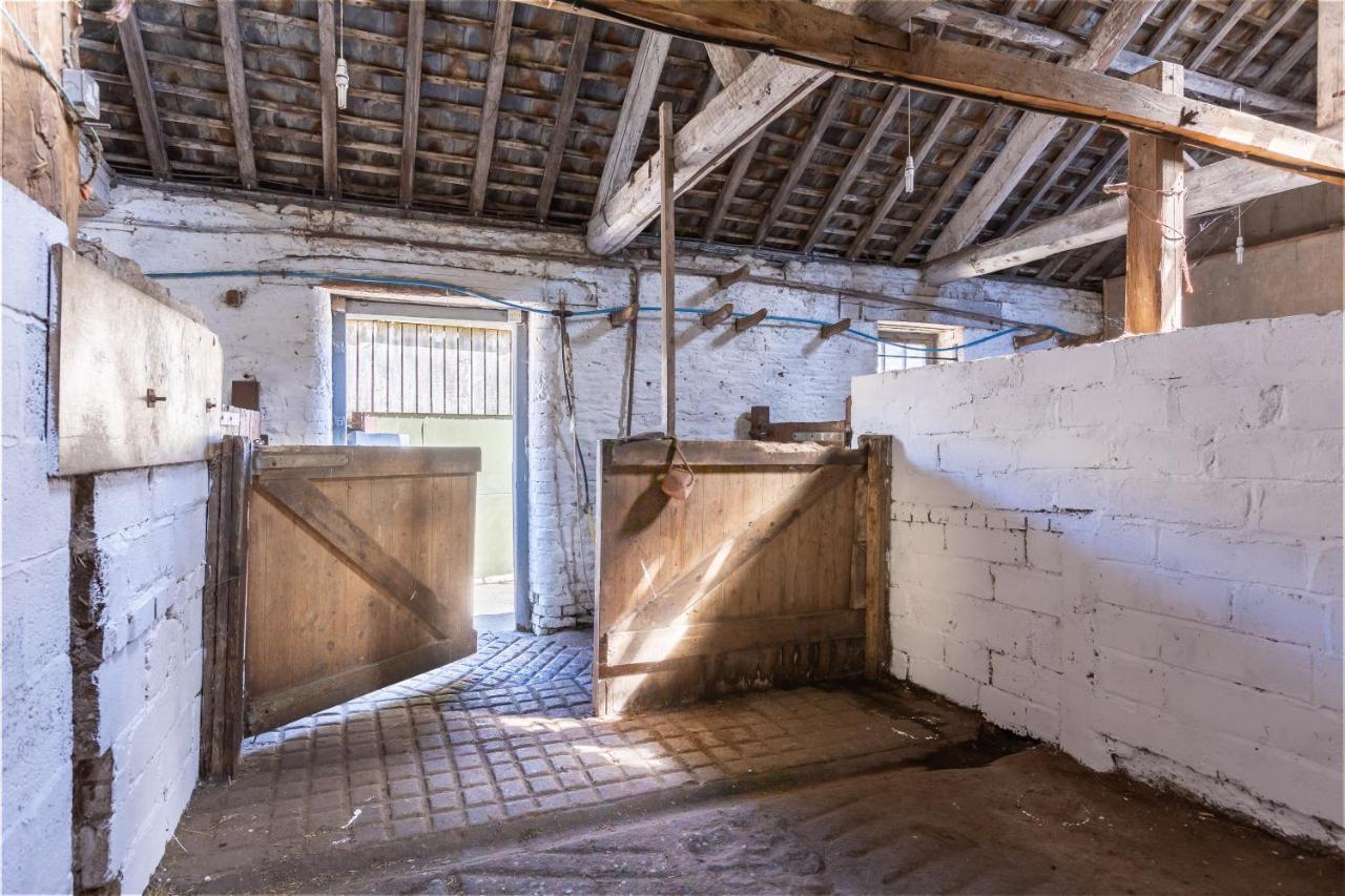 Luxury Farmhouse With Stunning Views And Hot Tub Ebberston Bagian luar foto